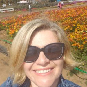 Meet your Posher, Eva